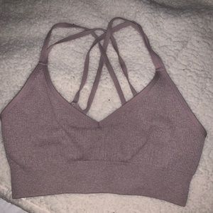 comfy and stretchy aerie sports bra